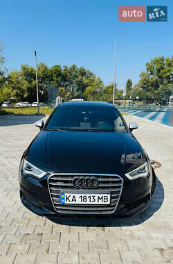 Седан Audi A3 2015 в 