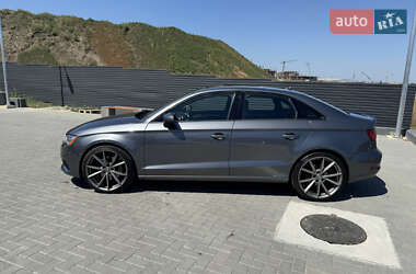 Седан Audi A3 2015 в 