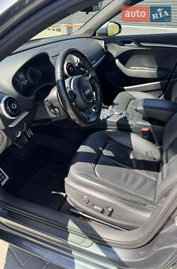 Седан Audi A3 2015 в 
