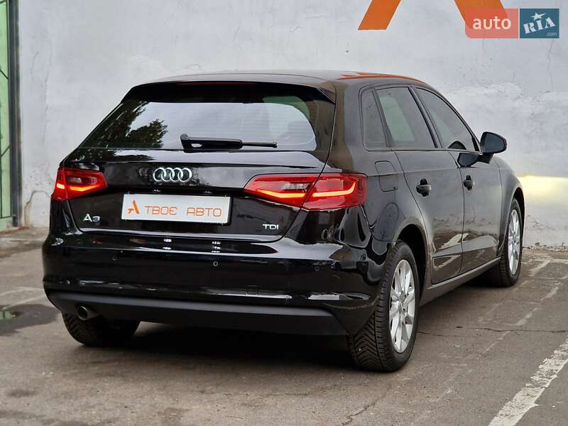 Хэтчбек Audi A3 2015 в Одессе