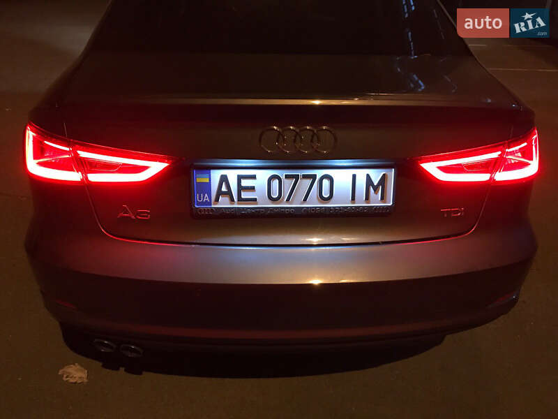 Седан Audi A3 2016 в Днепре