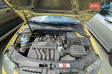 Хэтчбек Audi A3 2005 в 