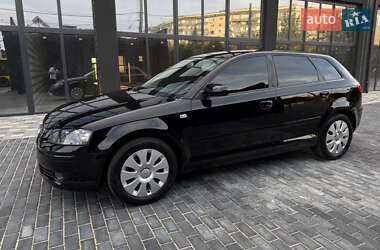 Хетчбек Audi A3 2006 в 