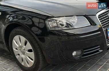 Хетчбек Audi A3 2006 в 