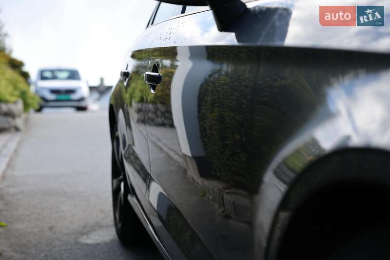 Седан Audi A3 2015 в Новояворовске