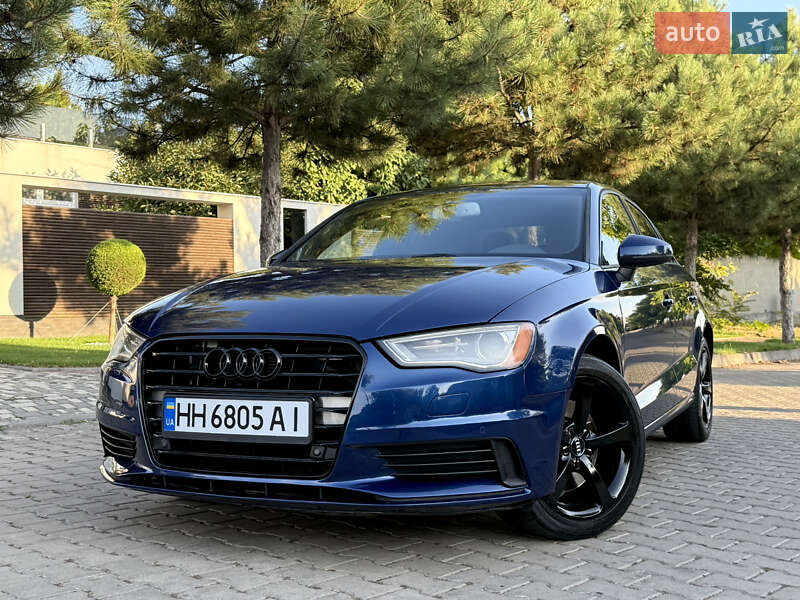 Седан Audi A3 2015 в Одессе