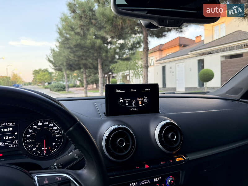 Седан Audi A3 2015 в Одессе