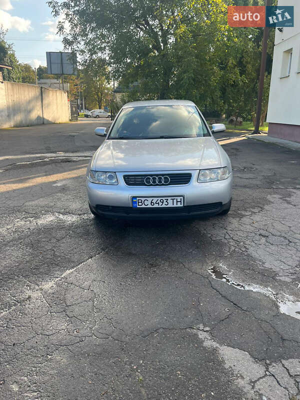 Хэтчбек Audi A3 2001 в Львове