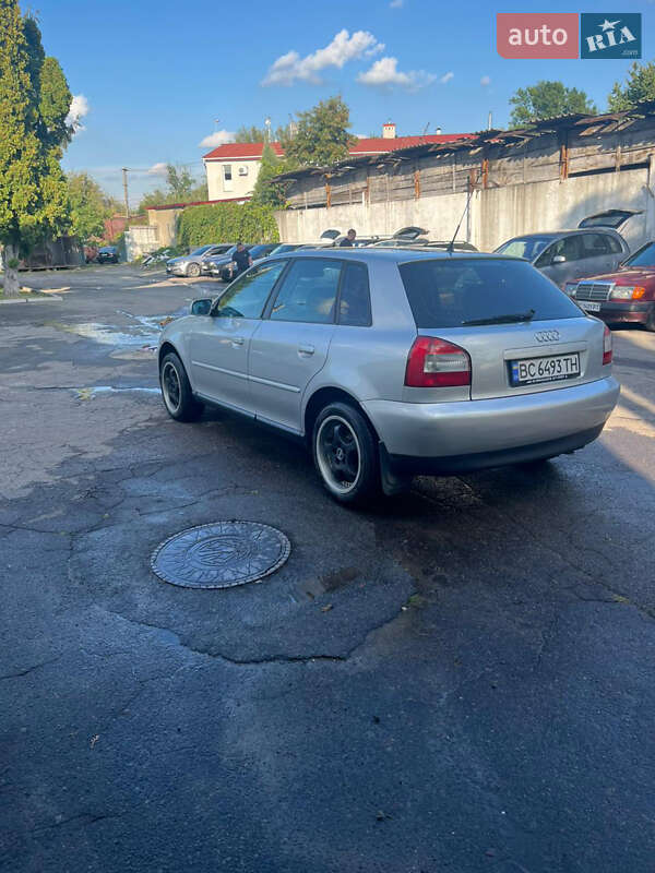 Хэтчбек Audi A3 2001 в Львове