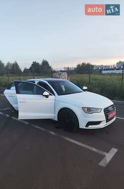 Седан Audi A3 2016 в 