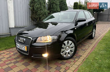 Хэтчбек Audi A3 2006 в 