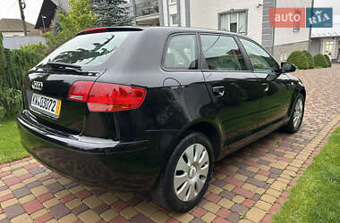 Хэтчбек Audi A3 2006 в 
