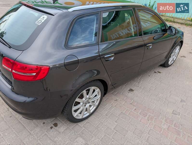 Хэтчбек Audi A3 2011 в Ивано-Франковске