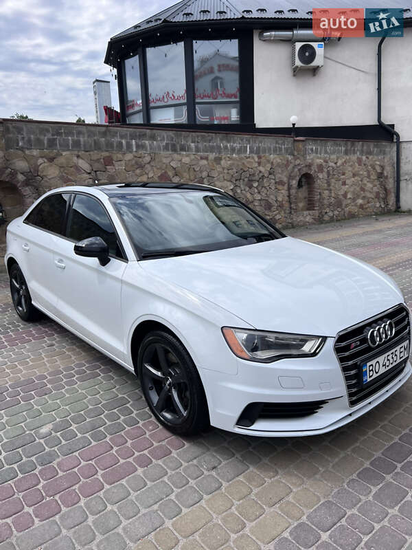 Седан Audi A3 2015 в Тернополе