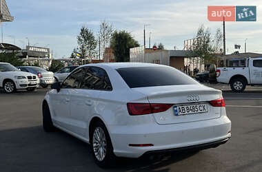 Седан Audi A3 2016 в 
