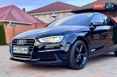 Седан Audi A3 2014 в 