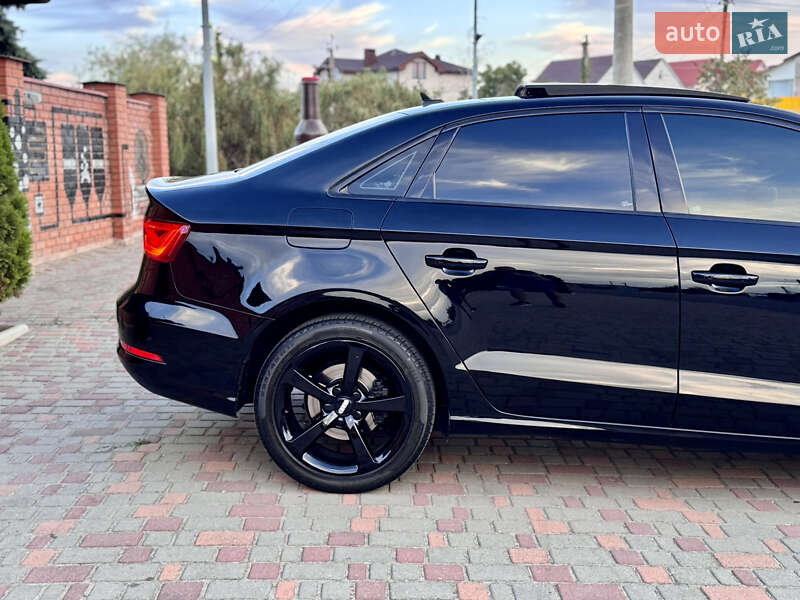 Седан Audi A3 2014 в Одессе