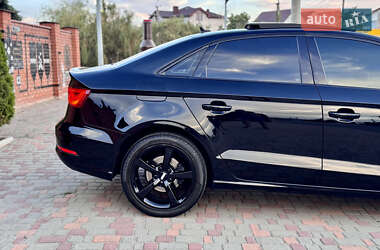 Седан Audi A3 2014 в 