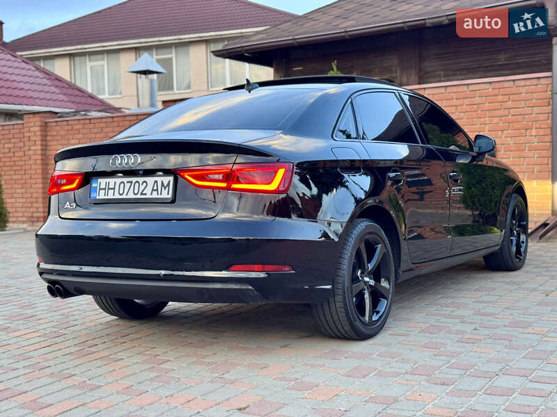 Седан Audi A3 2014 в Одессе