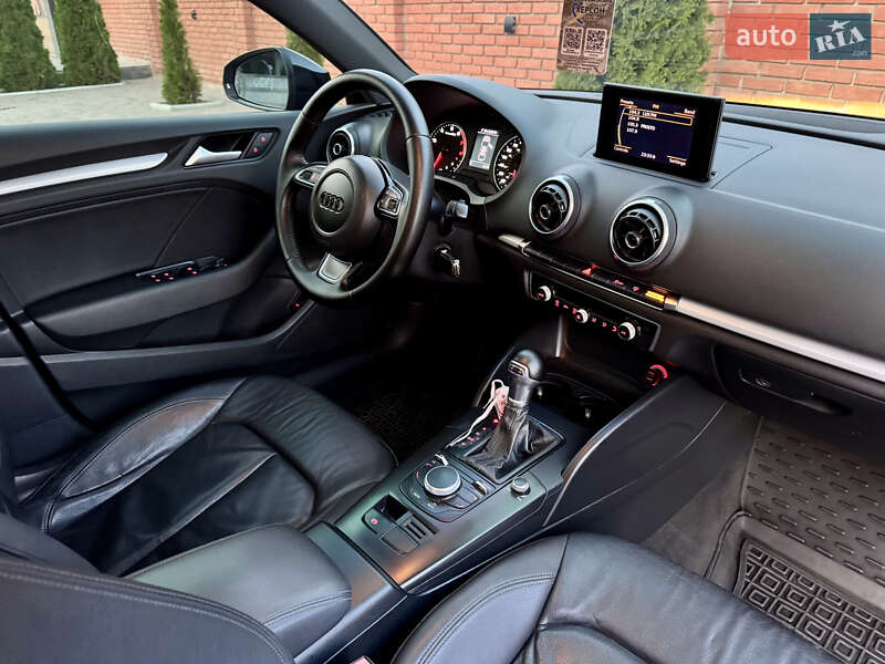 Седан Audi A3 2014 в Одессе