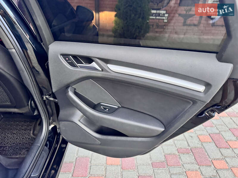Седан Audi A3 2014 в Одессе