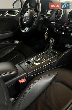 Седан Audi A3 2015 в 