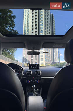 Седан Audi A3 2016 в 