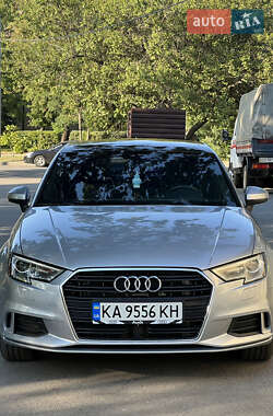 Седан Audi A3 2017 в 