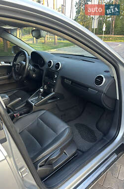 Хетчбек Audi A3 2011 в 