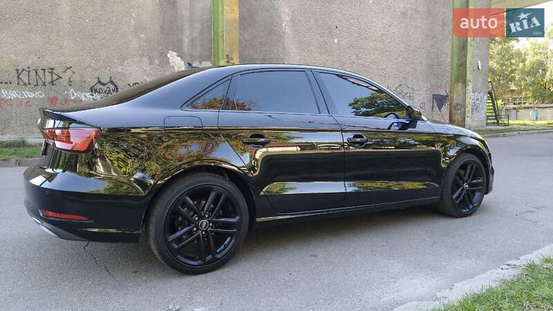 Седан Audi A3 2020 в Києві