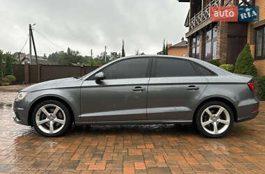 Седан Audi A3 2014 в 
