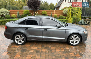 Седан Audi A3 2014 в 