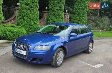 Хэтчбек Audi A3 2006 в 