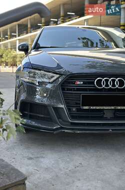 Седан Audi A3 2019 в Одессе