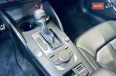 Седан Audi A3 2016 в 