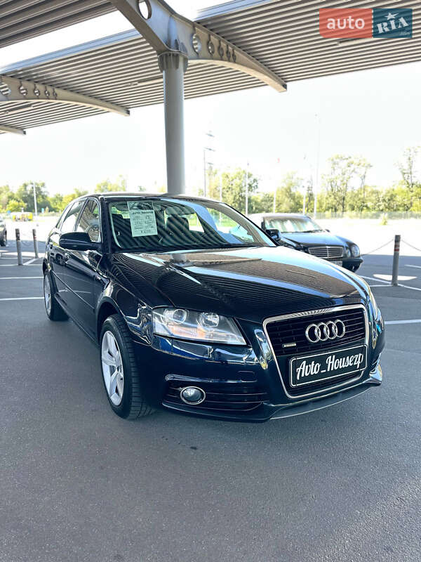 Хэтчбек Audi A3 2012 в Запорожье