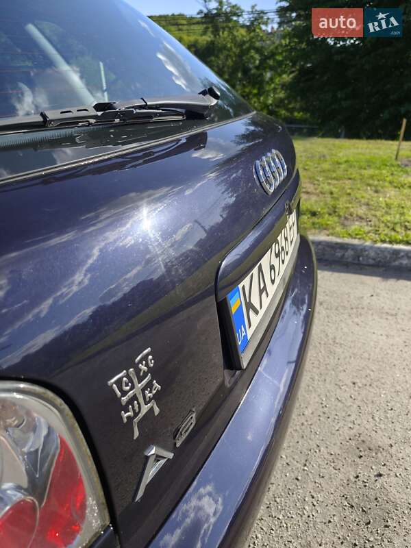 Хэтчбек Audi A3 2000 в Обухове