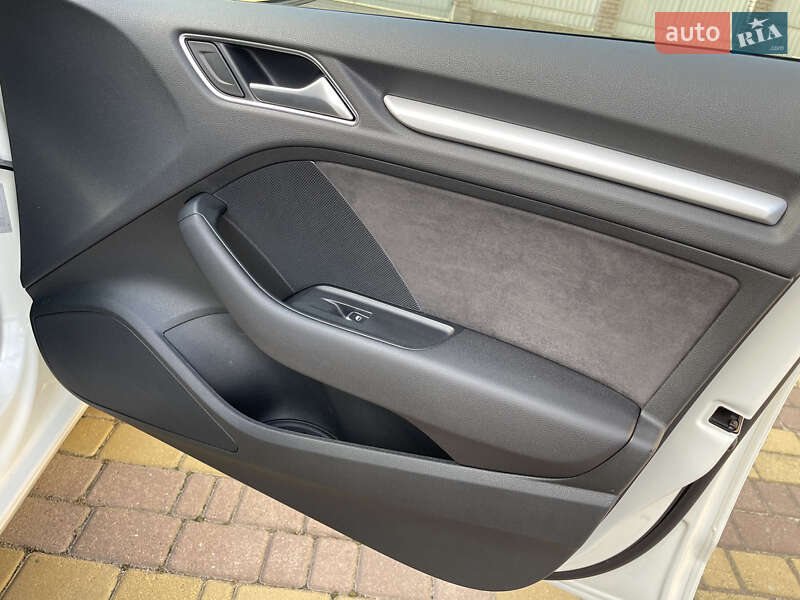 Хетчбек Audi A3 2013 в Хмельницькому