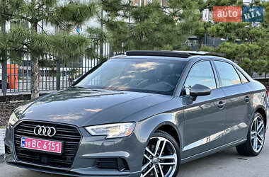 Седан Audi A3 2020 в Киеве