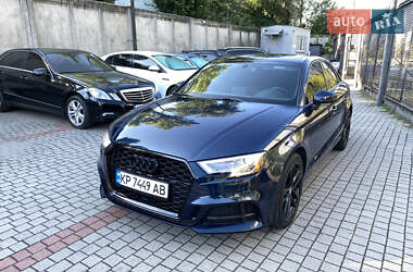 Седан Audi A3 2017 в Запорожье