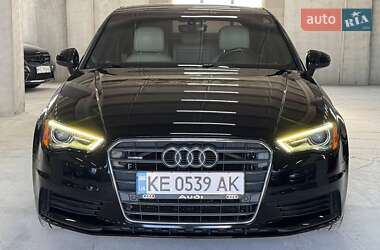 Седан Audi A3 2015 в Львове