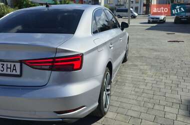 Седан Audi A3 2018 в 