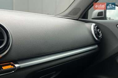 Седан Audi A3 2014 в 