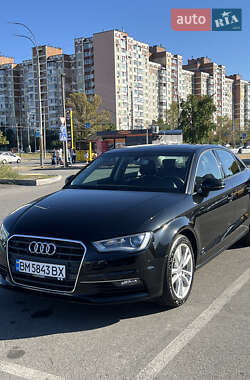 Седан Audi A3 2015 в 