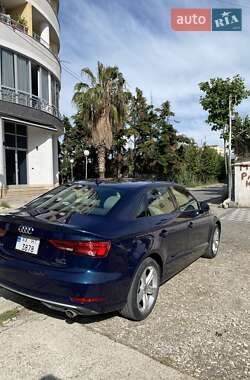 Седан Audi A3 2017 в 