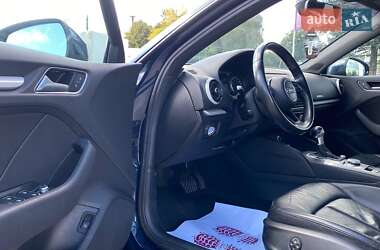 Хэтчбек Audi A3 2016 в 