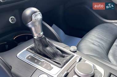 Хэтчбек Audi A3 2016 в 