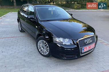Хэтчбек Audi A3 2007 в 
