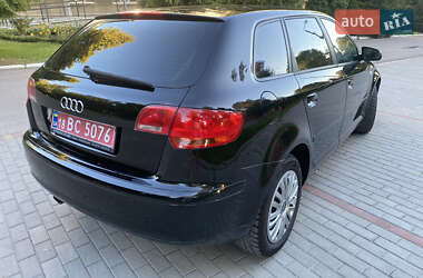 Хэтчбек Audi A3 2007 в 