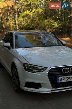 Седан Audi A3 2017 в 